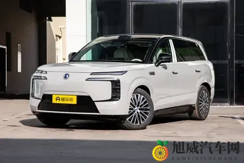 腾势N8L DM：52米大车，居然好开成这样！-3