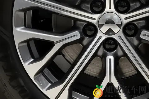 BBA车主试完后只说一句：“开过就回不去了”-2