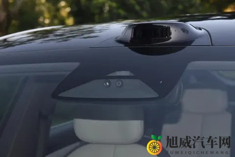 换车别着急！中大型轿车卷王来了，空间配置都拉满-2