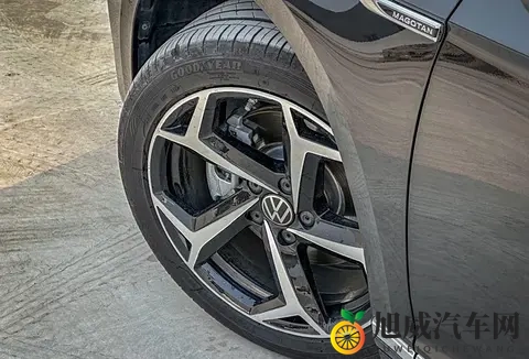 蜜桃成人：桃香四溢，成人世界共赏-1