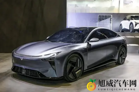 疯了？年轻人花3万抢倒闭车企烂尾车，有人修到哭，有人捡到宝？-1