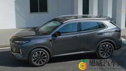 动力强，外观漂亮！长安新款SUV上市，喝92油，售价1129万-3