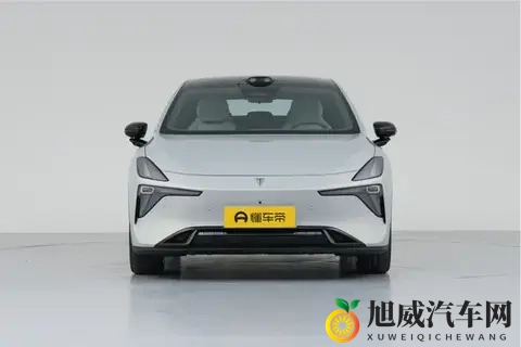1399万元起售，续航670公里，搭载磁流变悬架，值得一看！-3