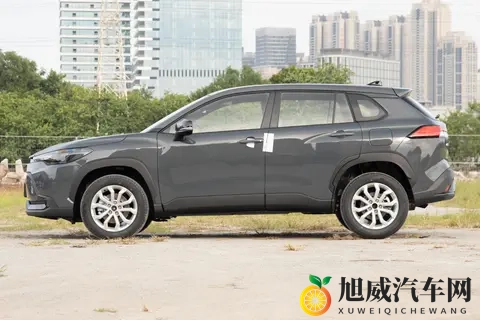 1598 万入手丰田锋兰达双擎豪华版 家用 SUV 的理性选择-3