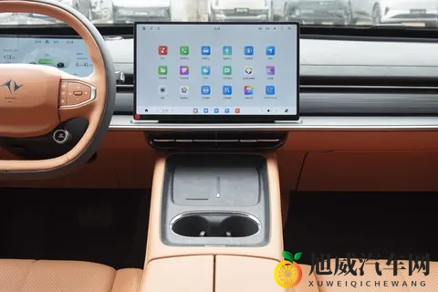 东风奕派 eπ007 + 上市!1399 万起,标配激光雷达值吗?-1