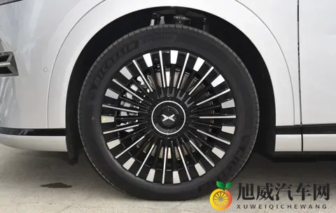 小鹏X9增程版曝光!纯电续航超450km综合续航1602km+5C超充-2