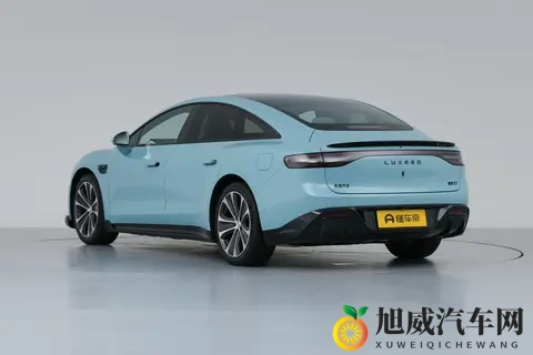 新车 黑曜套件限时免费选装,智界R7_S7黑武士官图-1