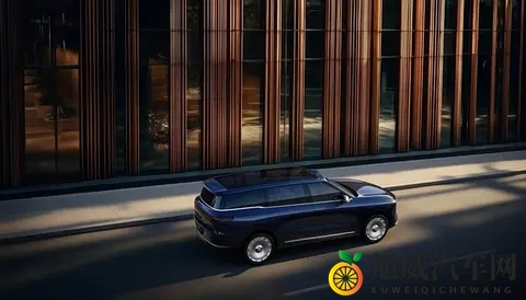 智己LS9正式开启预售，3369万元起重塑大六座SUV体验-2