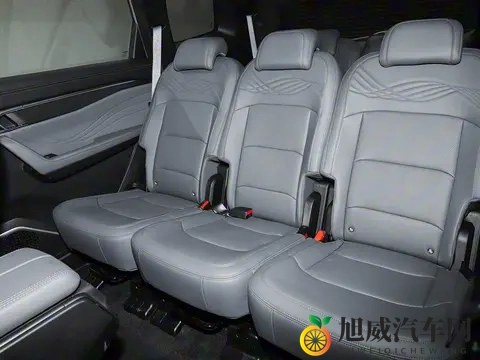 新款吉利豪越L实车到店，外观很大气，5_6_7座布局，价格或下探-1