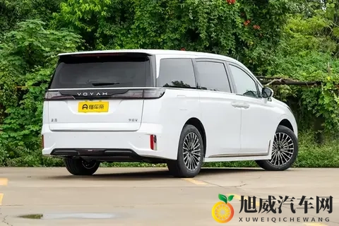 26款岚图梦想家实测后，我发现它确实重新定义了“舒适出行”-3