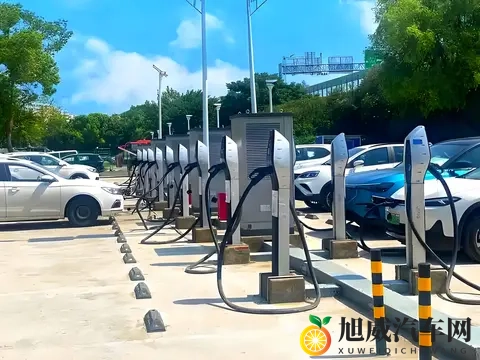 济南明确新能源汽车收费规范:充电服务费与电费外不得加收停车费-2