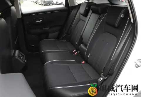 本田高颜值SUV只卖101300元！30天才卖出545辆，奈何无人欣赏-1