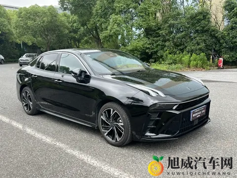 开了不到一年，这台准新领克03，10万块带回家！-2