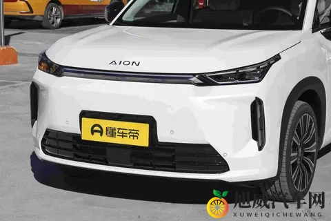 充电口位置不同，AION i60暴露技术路线分歧，用户选车更纠结了-2