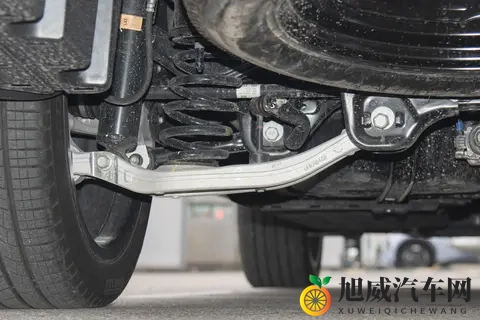 进口 SUV 也务实加 92汽油！26款帕里斯帝：784L 油耗 + 1000km 续航-3