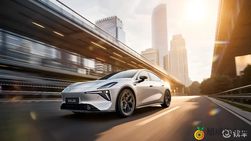 深蓝L06震撼上市!13万起享法拉利级磁流变悬挂-1