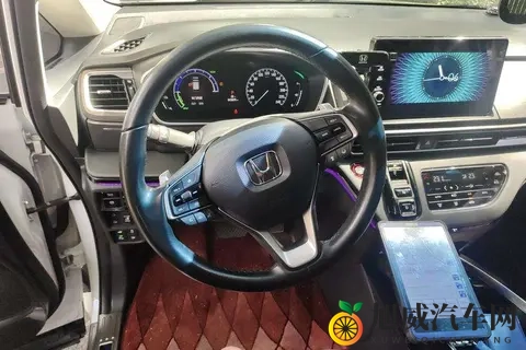 爽┈好舒服┈快┈深┈男男视频:科技新车型,驾驭感非凡,环保节能驾驶体验-2