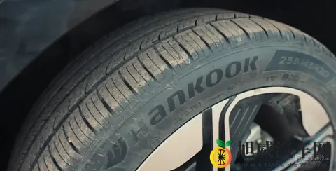 岚图知音换胎实测：韩泰达奈普 HPX-1