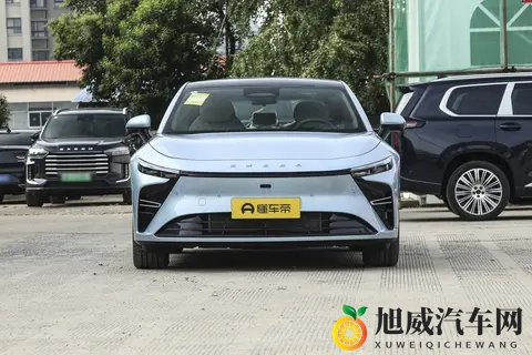 手握15万预算犯愁？这款车续航1645km，还有万元补贴真贴心！-2