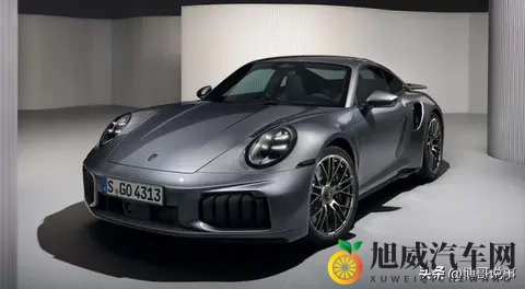 2025 进博会爆款！新款保时捷 911 Turbo S 国内首秀-2