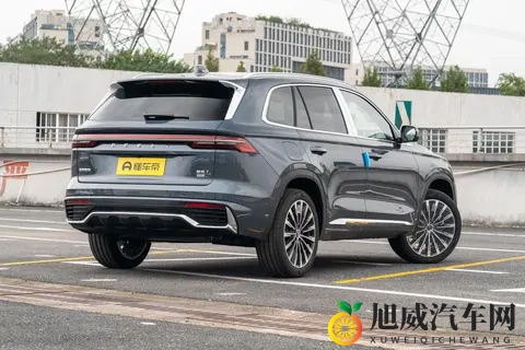 实拍吉利星越L东方曜系列，适合家用？-2