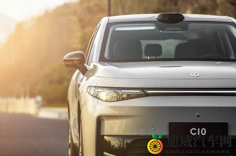 别被网上的舆论骗了，你的工资适合买什么车-2