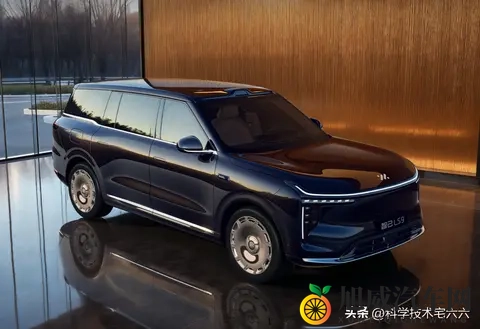 3469万起步!智己LS9开启预售,要和问界M8打擂台?-2