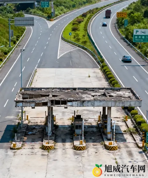 三叶草研究所隐藏入口免费:探寻神秘三叶草,研究所神秘入口免费开放-2