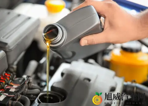 别瞎换机油！新手必记5个真相：避开3大伤车坑，每次保养省200+-2