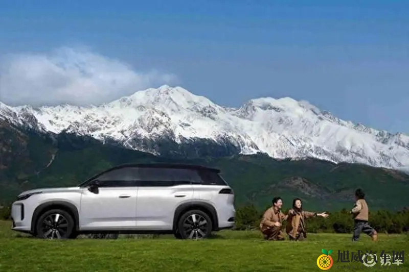 闭眼入！埃安i60：10万级增程SUV的“六边形战士”-1