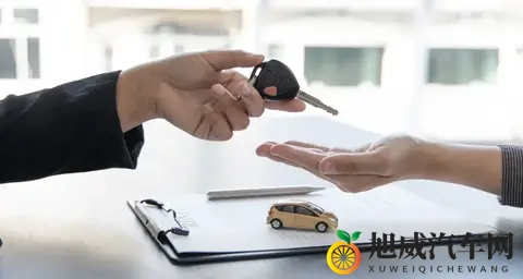 先做靠谱的车，再当懂你的客厅：购车决策的平衡之道-2