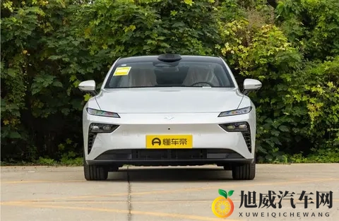 奕派科技eπ007+到店实拍：11月10日正式上市，预售1499万元起-3