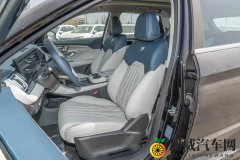 30岁小伙推荐捷途山海L7 PLUS,家用露营两不误!-1