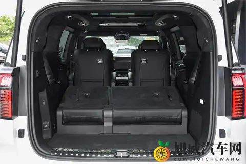 年末入手正当时？极氪009推出多重权益，这款纯电MPV值得一看-1