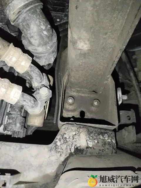 十年老将风韵犹存，16万拿下二手保时捷卡宴S，圆你豪车梦？-3