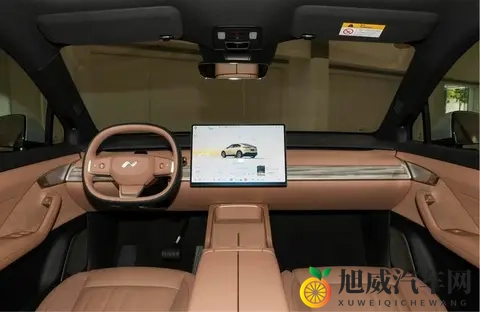 乐道L60：技术实力派，为家庭用户量身打造的纯电SUV-1