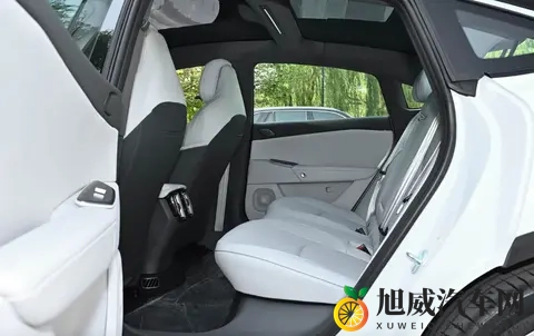 9 月销量仅2526台，1278万起售的极狐阿尔法 S5为何销量遇冷？-3