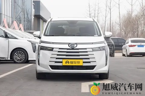 限时补贴价2098万元 广汽传祺E8全运版上市 配后排娱乐屏-3