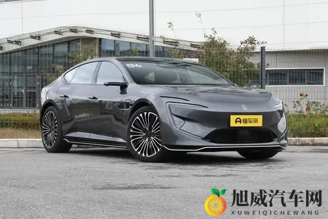 阿维塔12新款上市，10项全新升级，12项同级别尊享，实力够强吗？-3