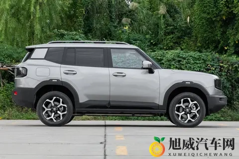 城市省油，越野不怂！山海T1四驱版：把‘矛盾’玩明白了！-3