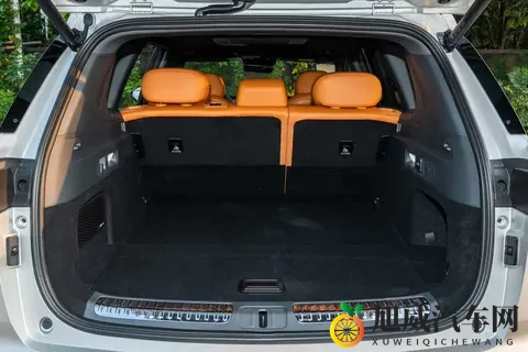 15 万级奶爸车选择？东风奕派eπ008五座版 ：空间大，长途不费腰-1