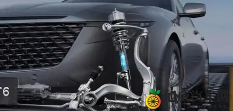 新款凯迪拉克CT6上市，底盘与科技是升级重点-1