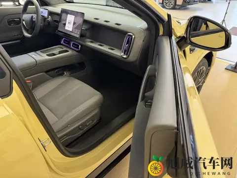 德味未散，电控先行：Lafa5想当电动时代的“大众情人”-2