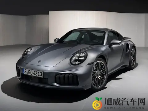 25秒破百！新款保时捷911 Turbo S在2025进博会国内首发-1