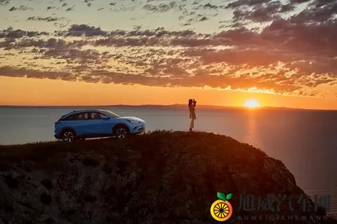 高速上的“老司机”？体验T5的自动变道超车！-3