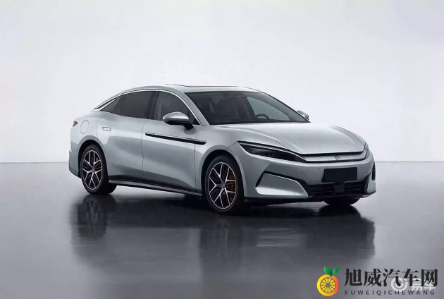 一个B三个人换着玩：共享新潮流：B级车三人轮流开，省油又环保-3