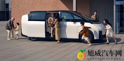 “是不是早就知道不说？”“听说李想不知道召回”？理想汽车汤靖详解“MEGA 2024 款起火事件”-2