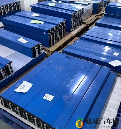 为什么比亚迪汉L用的是磷酸铁锂电池,而不是三元锂?-3