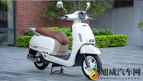 5380元的飞鹰F150新款升级不加价,是要把天价125踩在脚下?-1