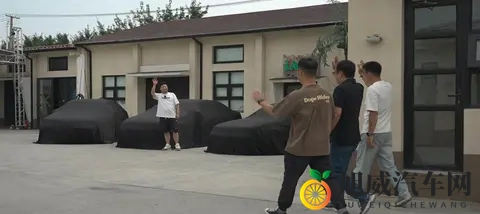 浓情驾驭迎风而行，三台老大众车的时光焕新秘密-1